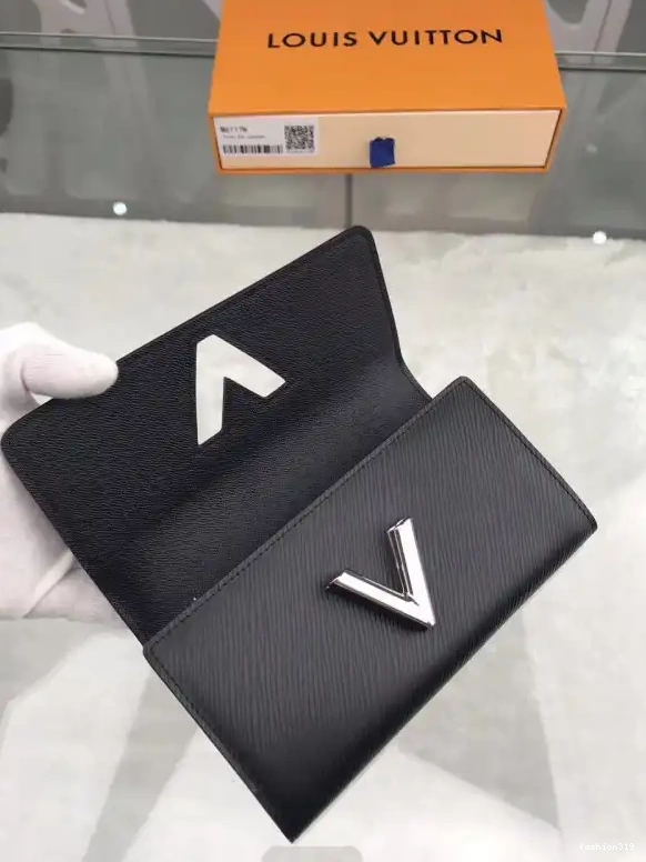 Louis Wallet Vuitton Twist 0331